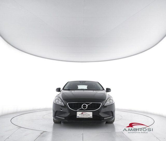 VOLVO V40 D2 - PER OPERATORI DEL SETTORE