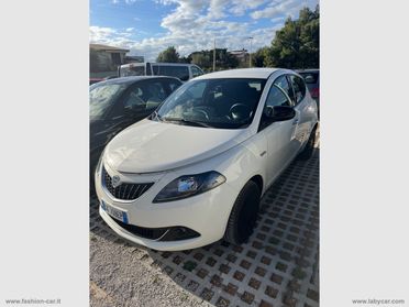 LANCIA Ypsilon 1.2 69 CV 5p. GPL Ecochic Gold