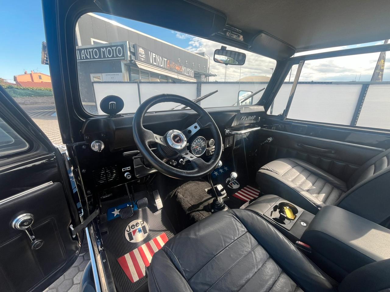 Jeep CJ-7 RENEGADE