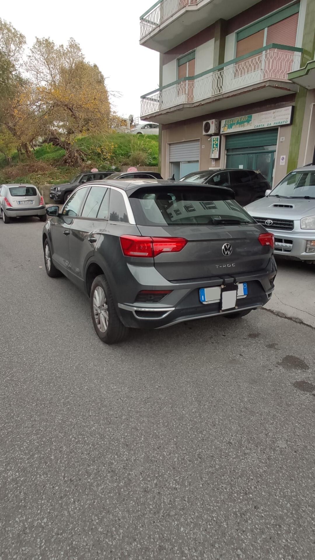 Volkswagen T-Roc 2.0 TDI SCR 150 CV DSG Business come nuova