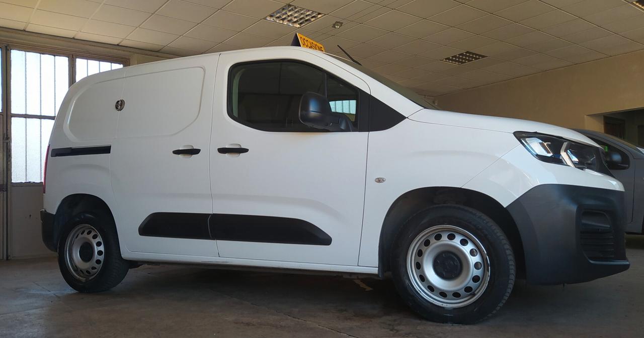Peugeot Partner BlueHDi 100 L1 Furgone Premium