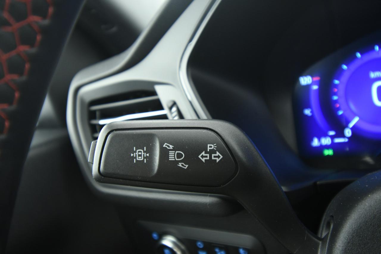 FORD Kuga 1.5 ecoblue ST-Line 2wd 120cv auto NEOPATENTATI+CAMERA