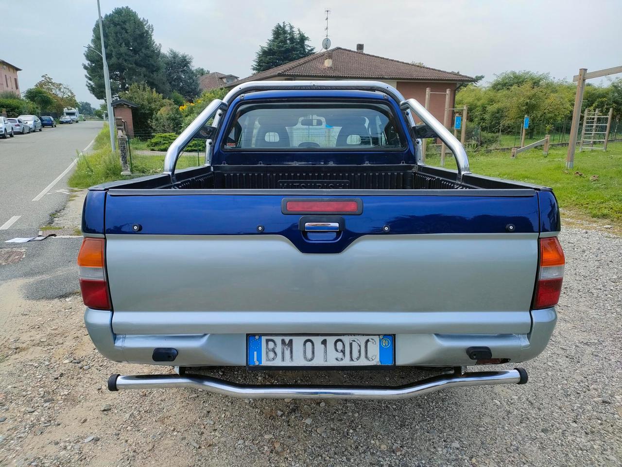 Mitsubishi L200 2.5 TDI 4WD Club Cab GLS Targ.