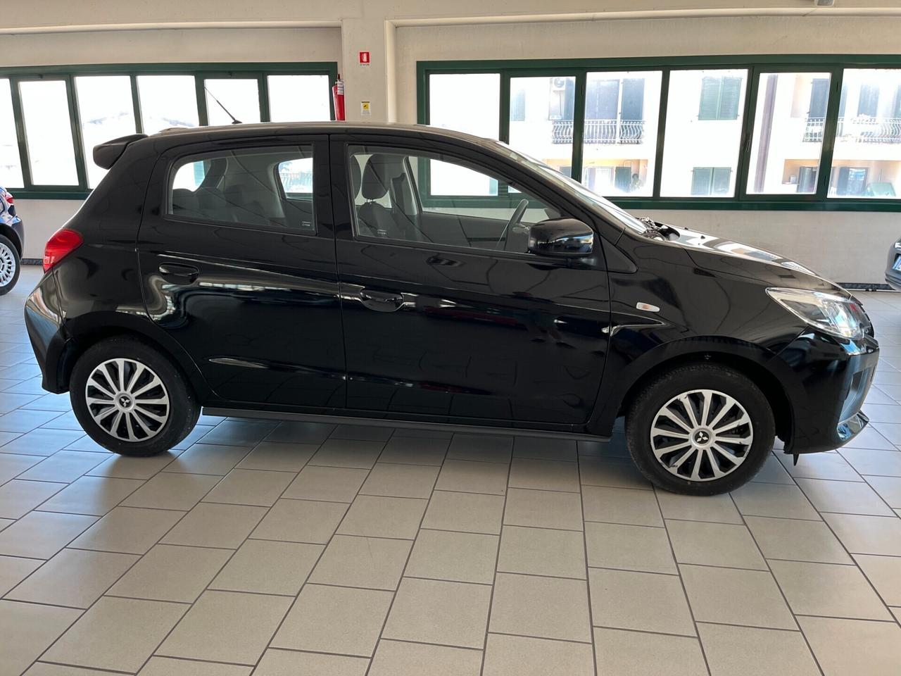 Mitsubishi Space Star Space Star 1.2 Invite