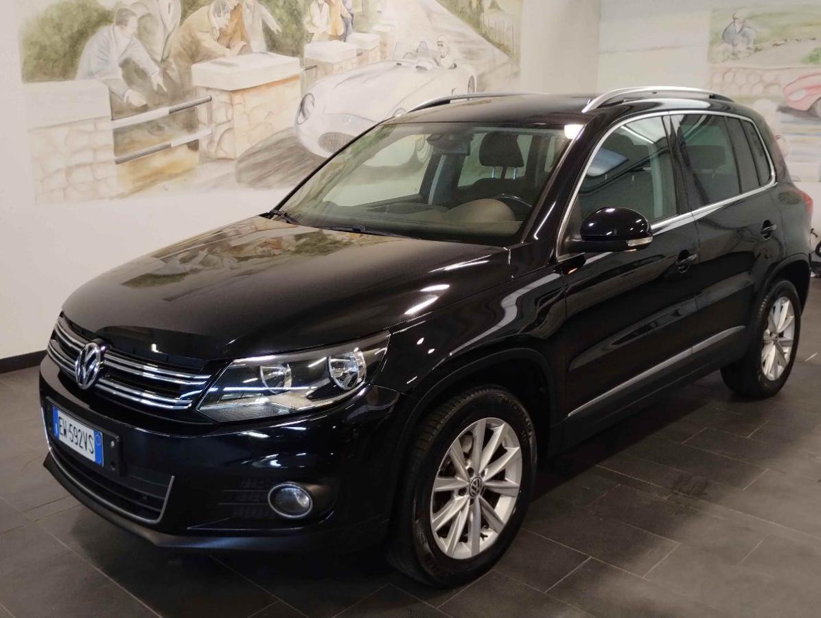 VOLKSWAGEN Tiguan 2.0 TDI 140 CV 4motion DSG Sport & Style - GANCIO TRAINO