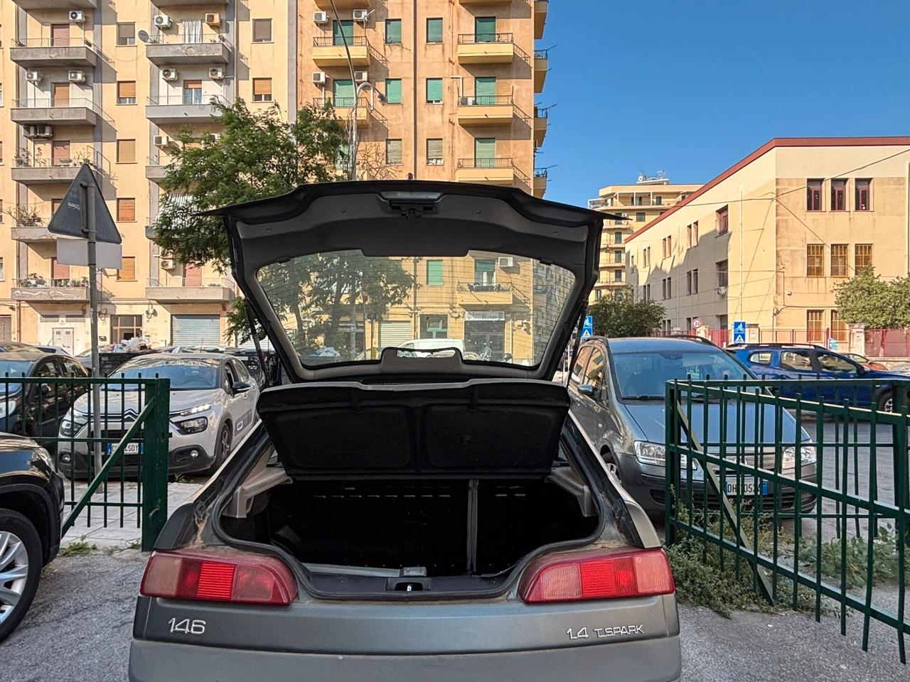 Alfa Romeo 146 1.4i 16V Twin Spark cat