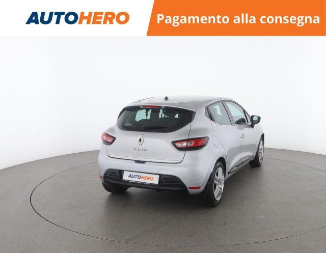 RENAULT Clio TCe 12V 90 CV 5 porte Moschino Zen