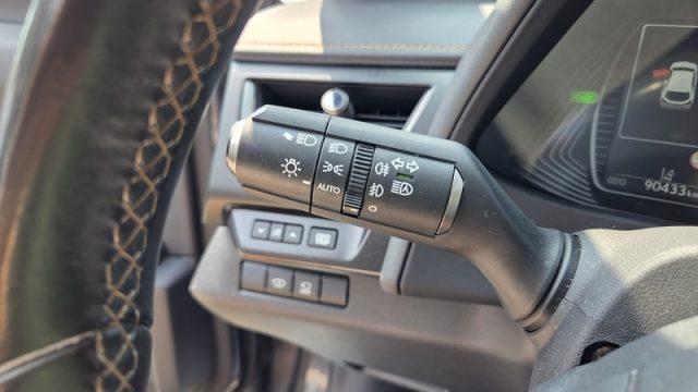 LEXUS UX 250h Hybrid Luxury PERMUTE UNICOPROPR. OK NEOPAT.