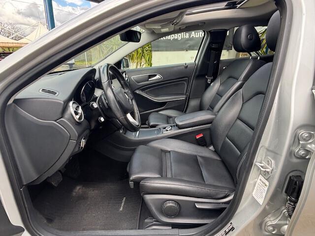 Mercedes-benz GLA 200d 136cv Aut. Enduro ''tetto panoramico''
