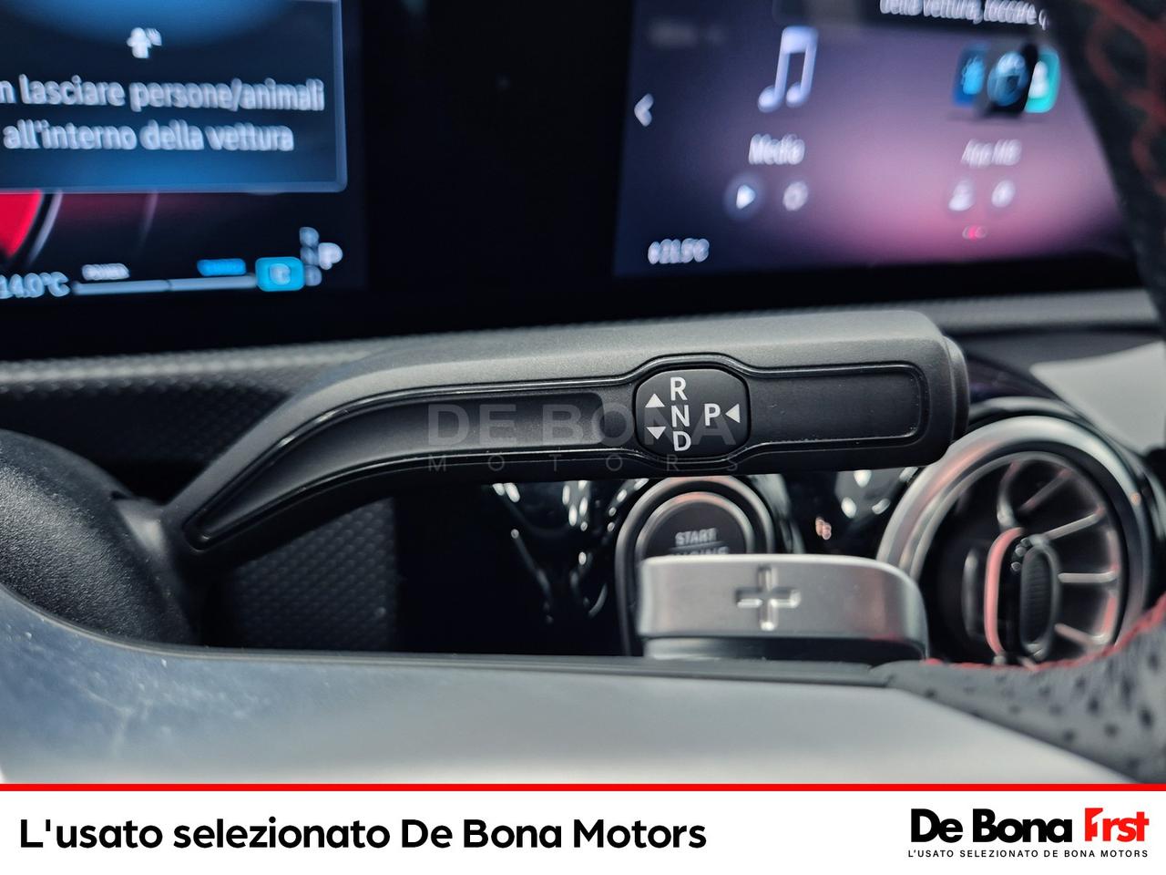 Mercedes Classe A 180 amg line premium auto