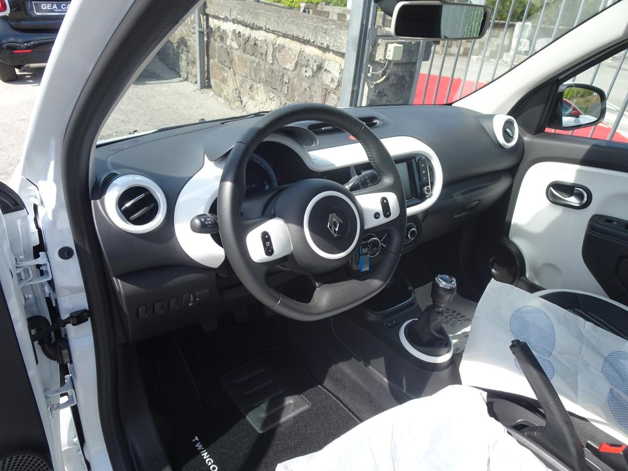 RENAULT TWINGO INTENS