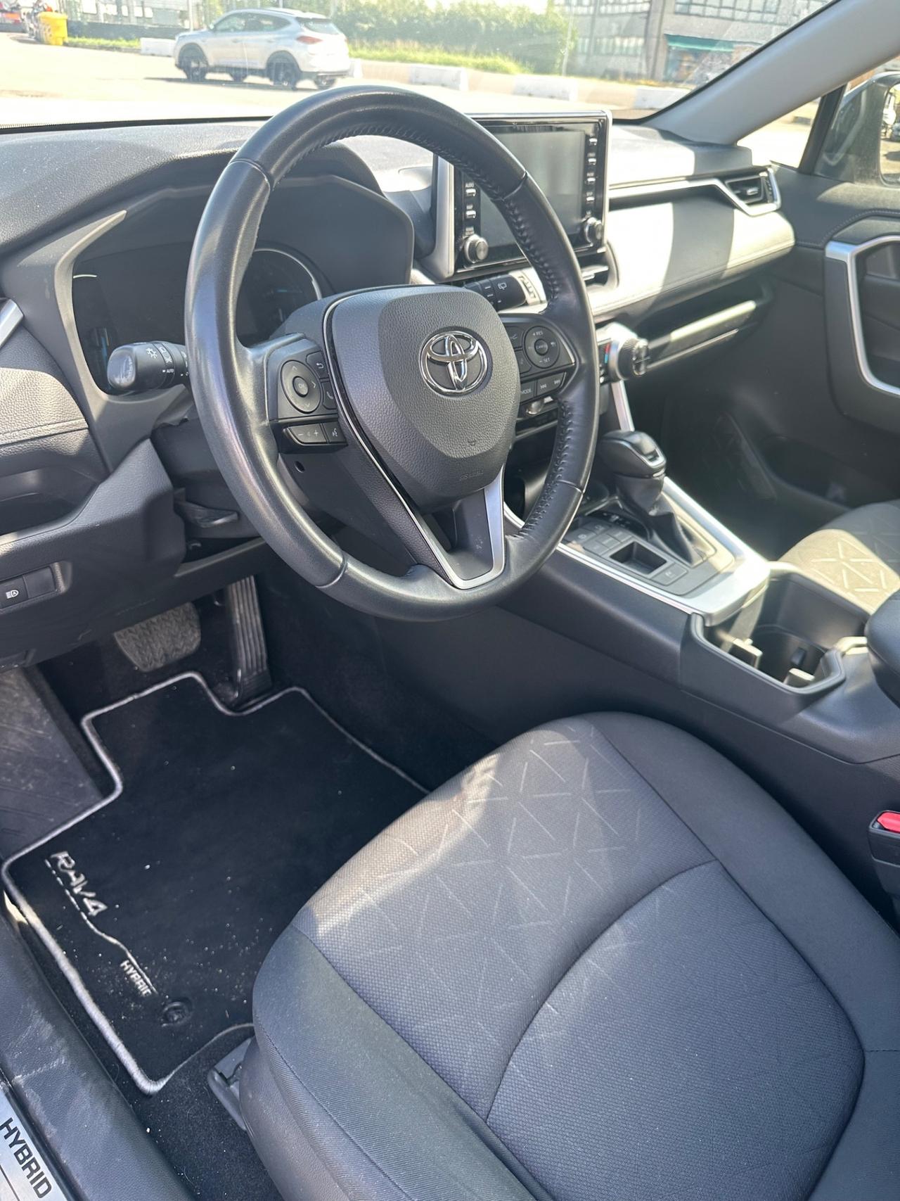 Toyota RAV 4 RAV4 2.5 HV (218CV) E-CVT 2WD Active