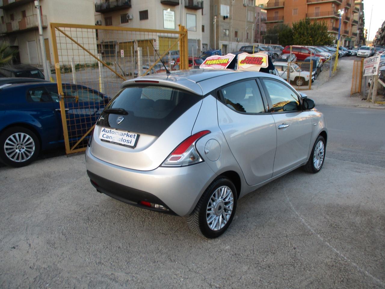 Lancia Ypsilon 1.2 69 CV 5 porte UNICO PROPIETARIO