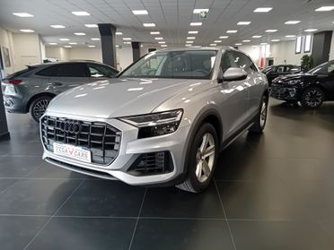 Audi Q8 55 TFSI quattro tiptronic
