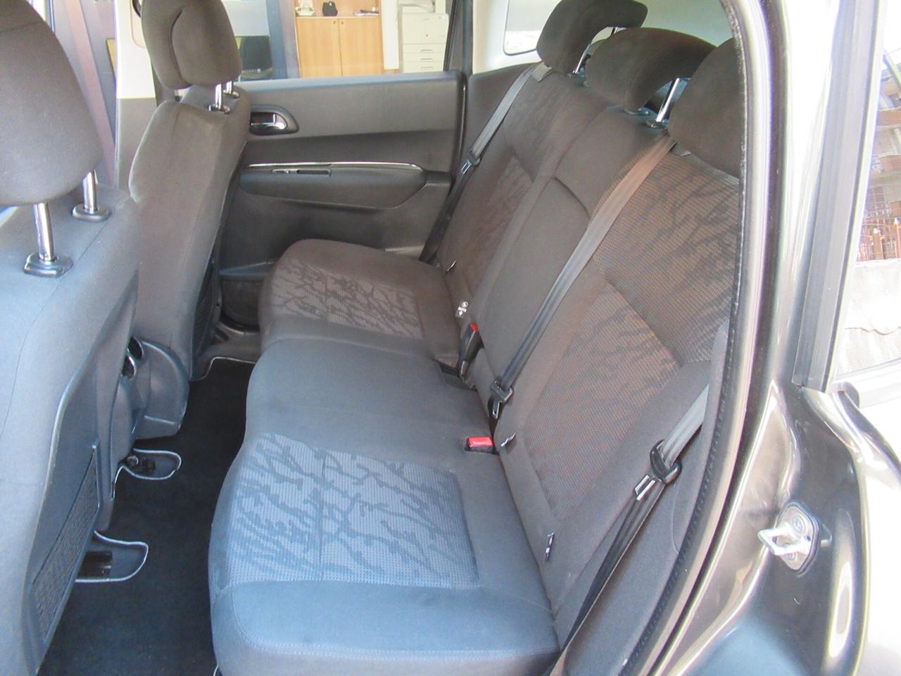 Peugeot 3008 1.6 HDi 112CV Allure