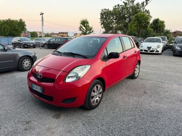 Toyota Yaris 1.0 5 porte
