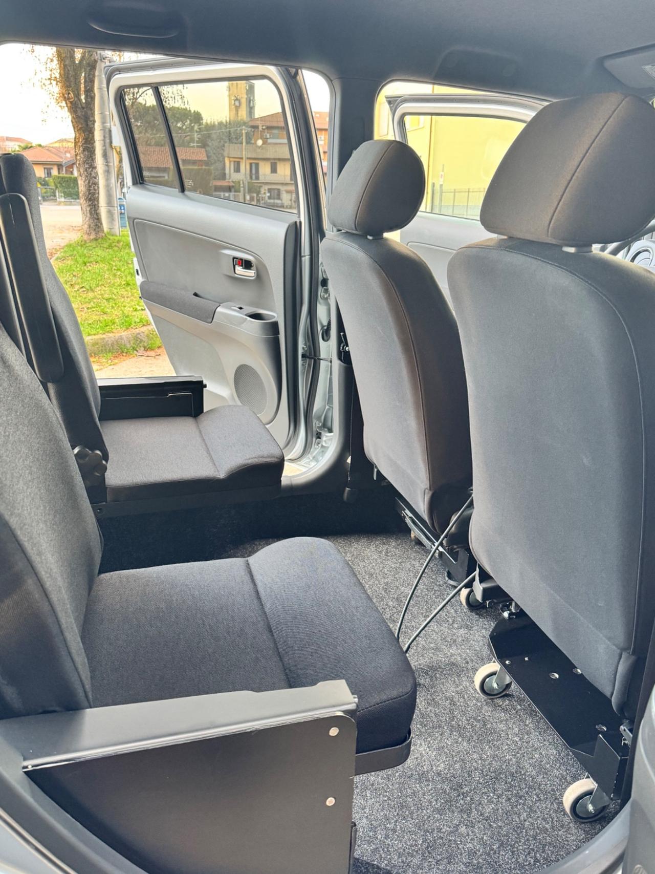 Daihatsu Materia trasporto e guida Disabili
