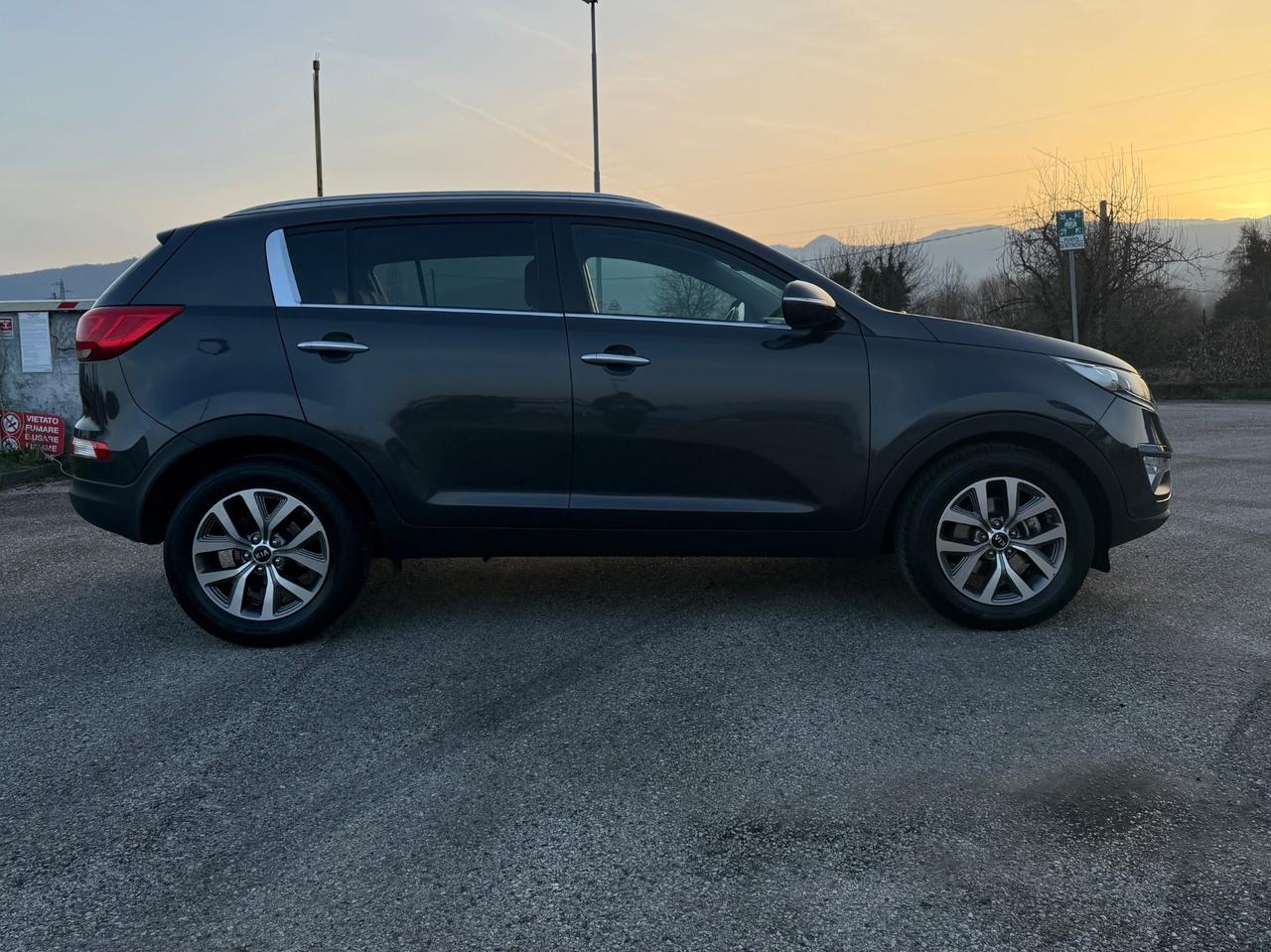 Kia Sportage 1.7 CRDI VGT 2WD Active
