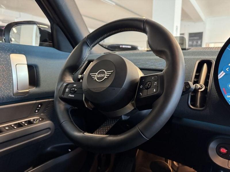 MINI Mini Countryman U25 Mini C Favoured Countryman