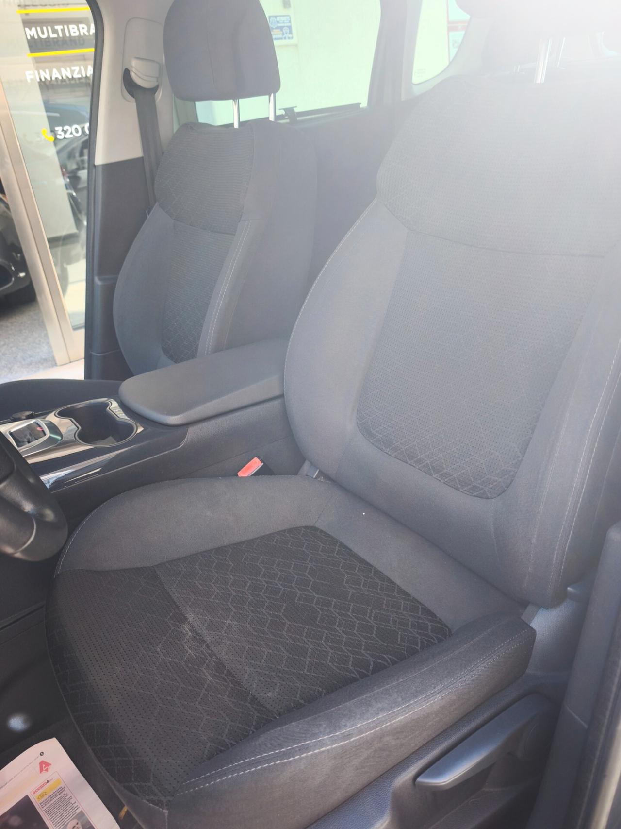 Peugeot 3008 1.6 HDi 115CV Allure 2014