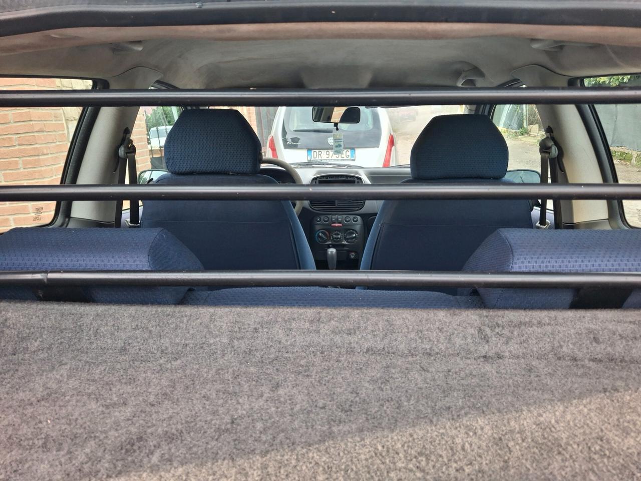 Fiat Punto 1.3 JTD 3p. 4 p.ti Active Van