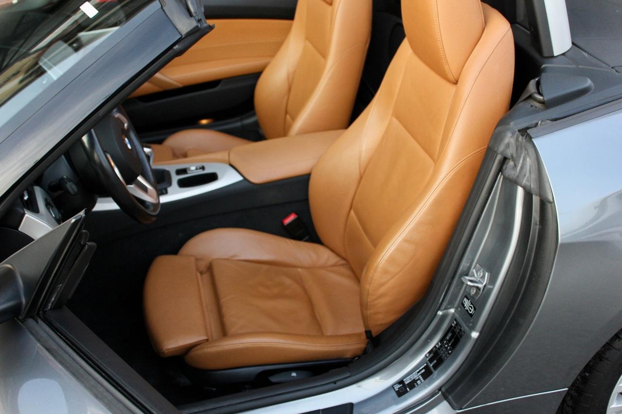 Bmw Z4 sDrive20i FARI BI-XENON SEDILI RISCALDATI