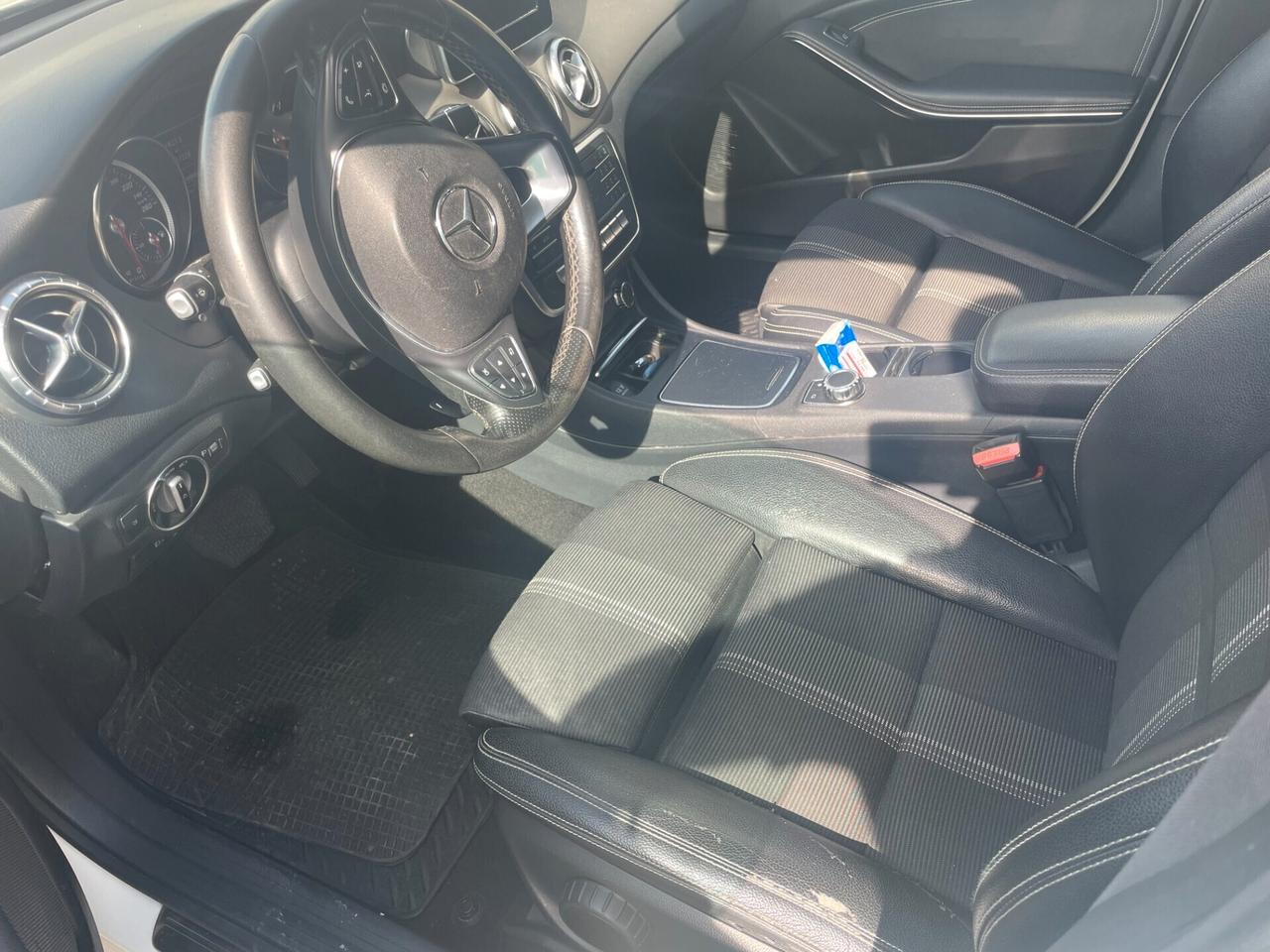 Mercedes-benz CLA 200 d Automatic Executive