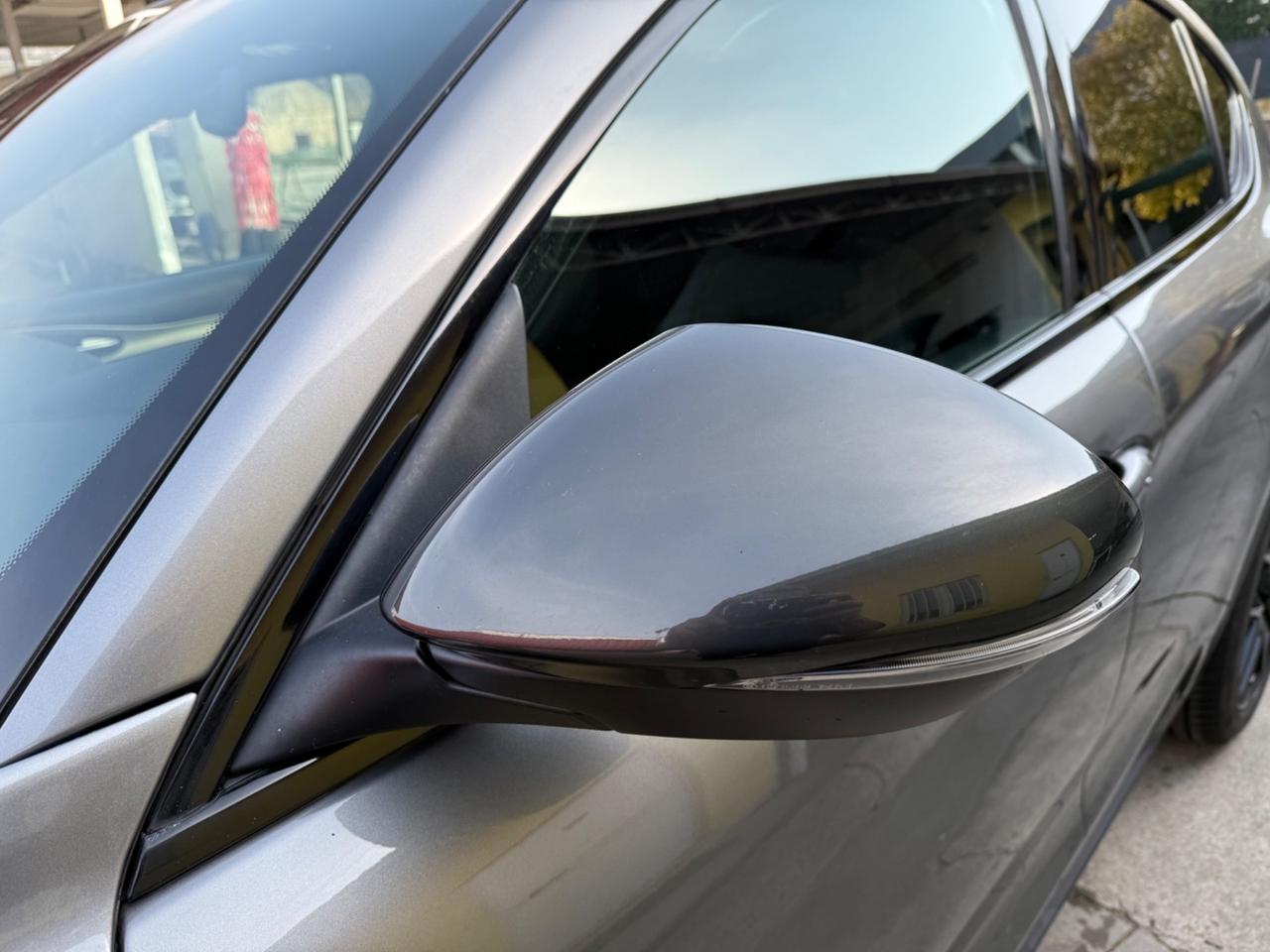 Alfa Romeo Stelvio 2.0 Turbo 280 CV AT8 Q4 B-Tech