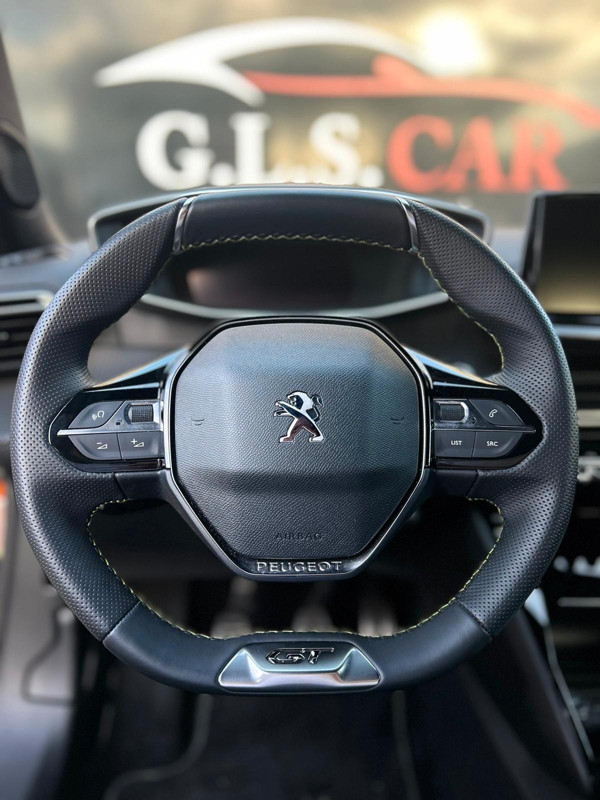 Peugeot 2008 PureTech 1.2 Benzina 130 S&S GT