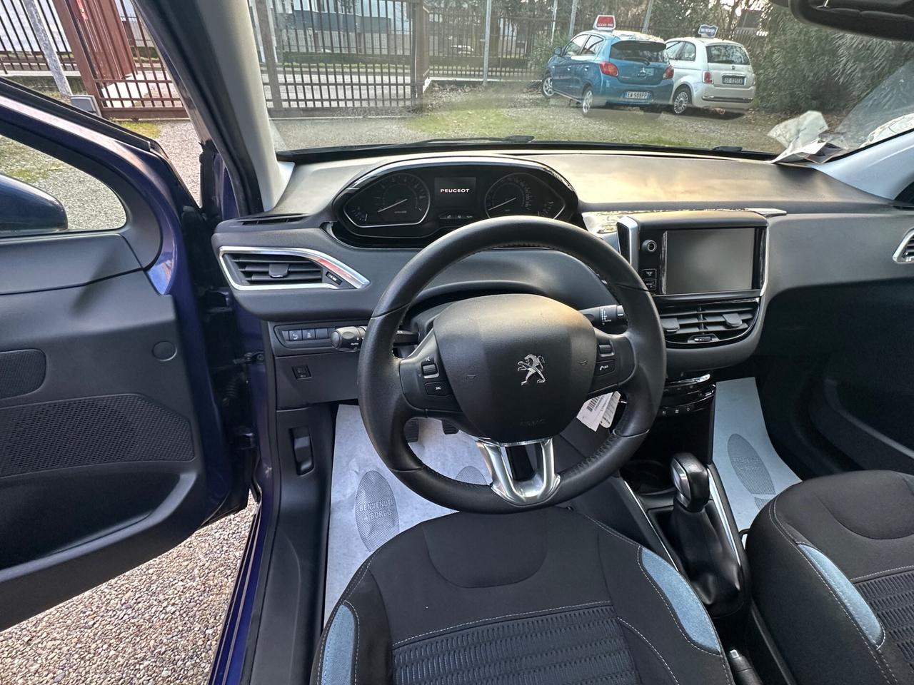 Peugeot 208 1.2 VTi 82 CV 5 porte Allure