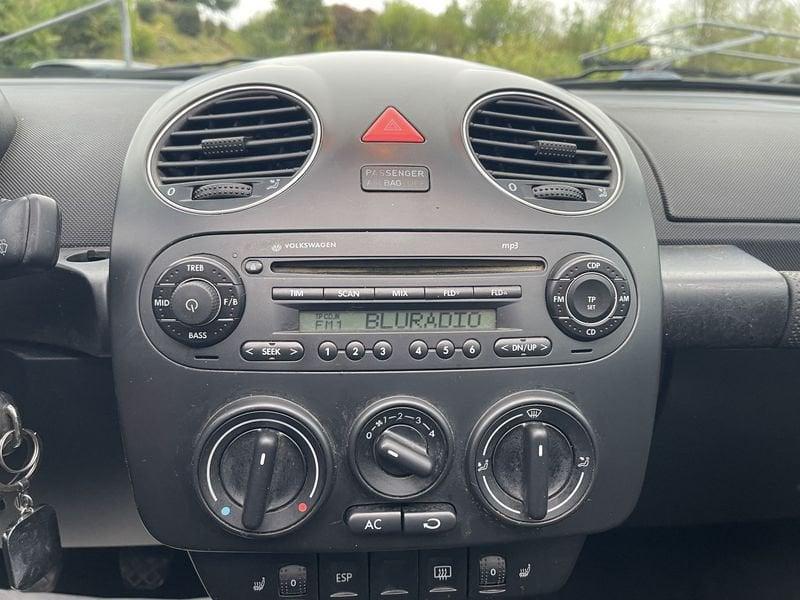 Volkswagen New Beetle Cabrio 1.9 tdi 105cv