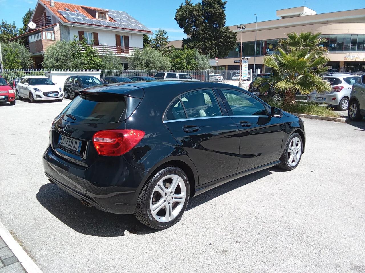 MERCEDES CLASSE A 180 BZ 122 CV BLUEEFFICIENCY PREMIUM AUTO
