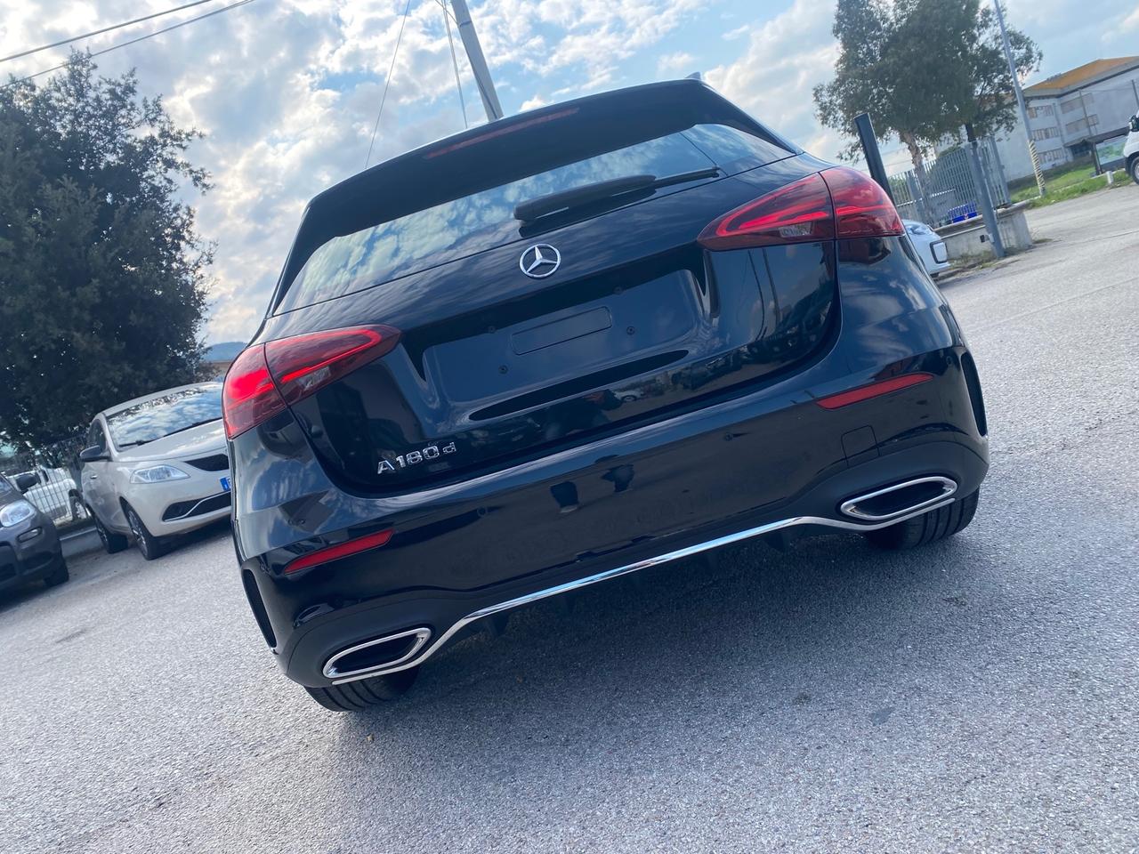 Mercedes-benz A 180 d Automatic AMG Line Premium Plus 116cv