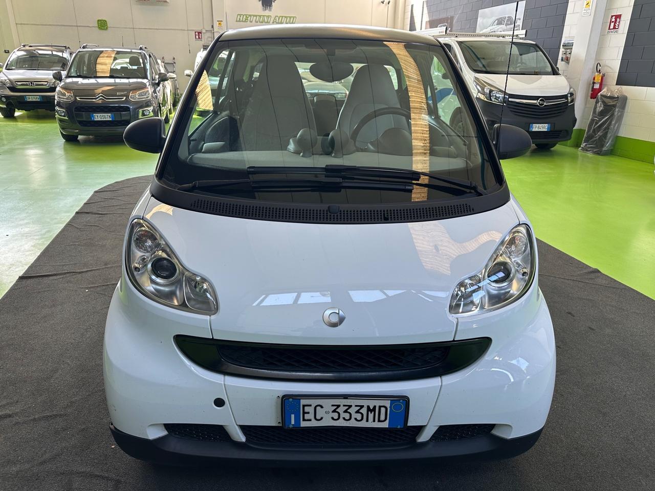 Smart ForTwo 1000 52 kW MHD NAVI-PELLE