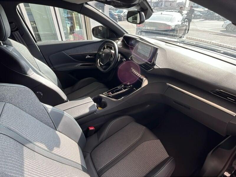 Peugeot 3008 3008 BlueHDi 130 S&S EAT8 Allure