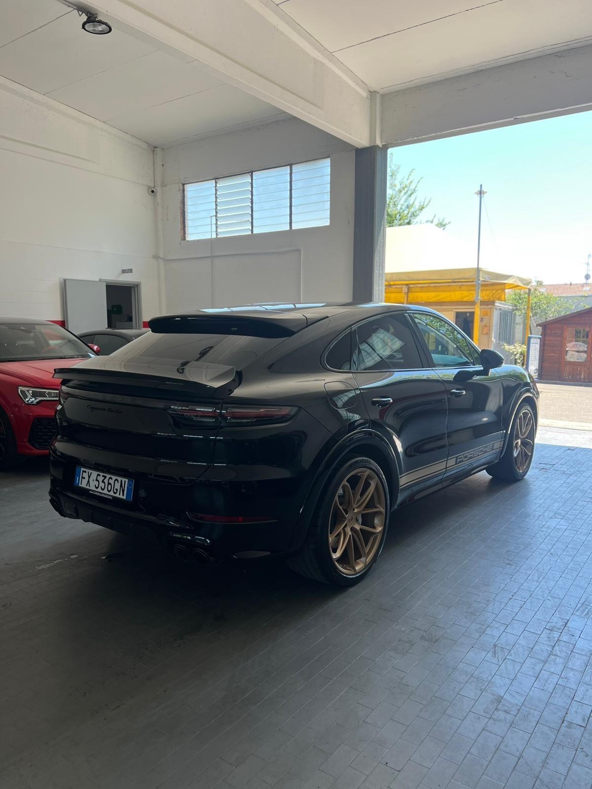 Porsche Cayenne Coupé 4.0 V8 Turbo