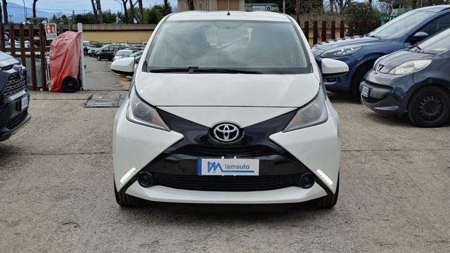 TOYOTA Aygo BUSINESS 1.0cc 71cv