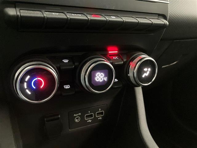 RENAULT Clio 5 Porte 1.6 E-TECH Hybrid 140cv Zen Auto my21