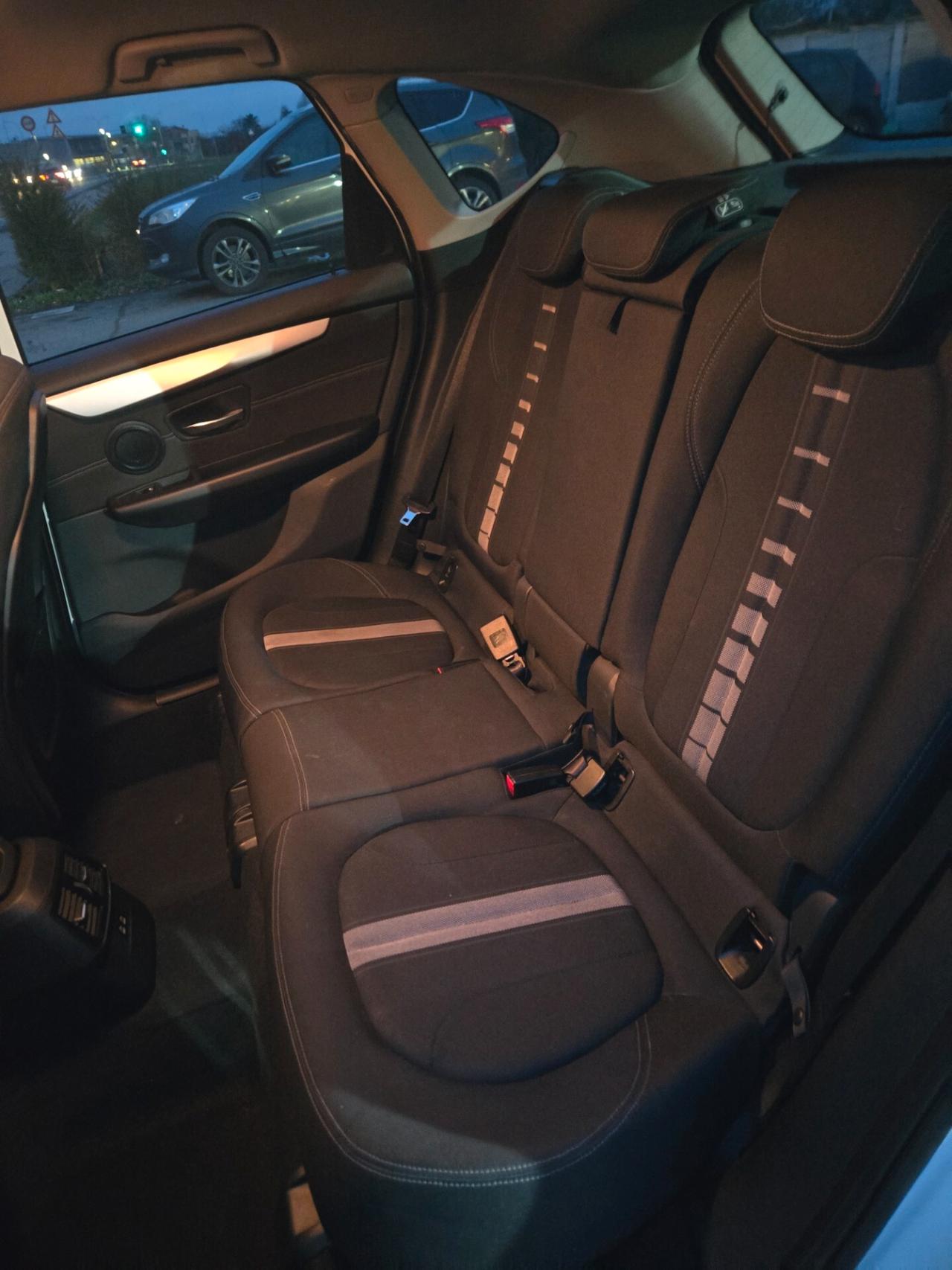 Bmw 216 216d Active Tourer Luxury