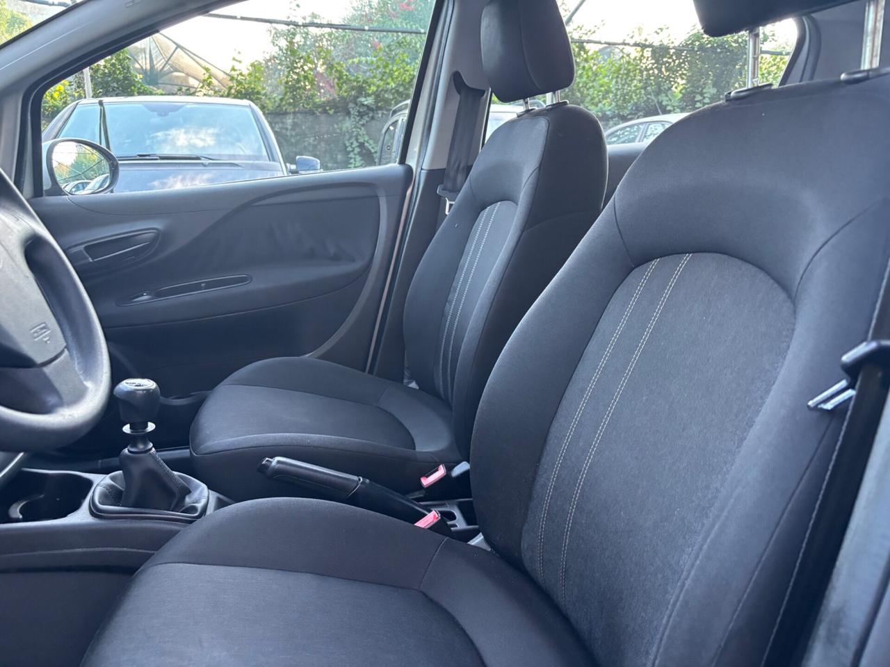 Fiat Punto 1.4 8V 5 porte METANO Lounge OK NEOPATENTATI