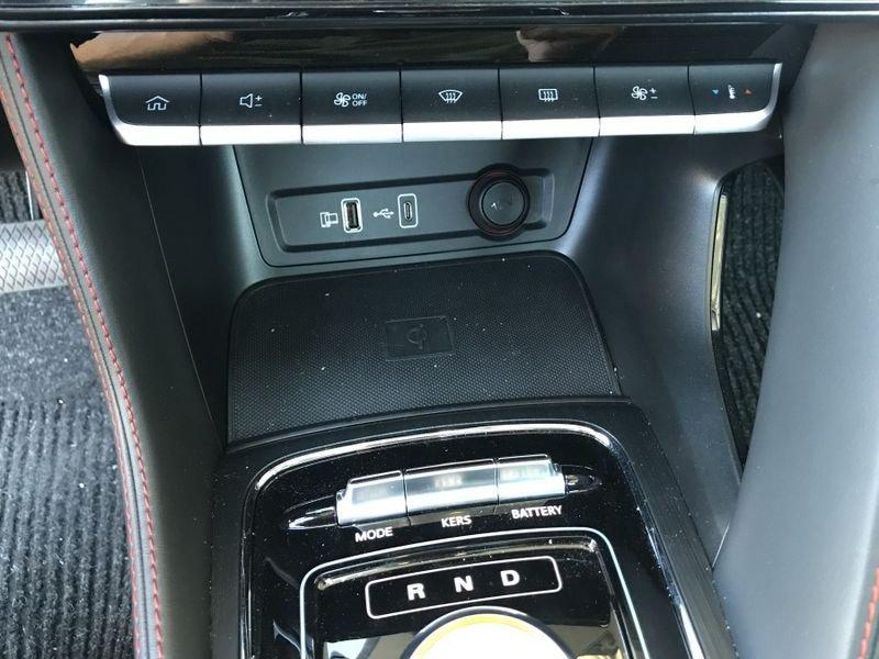 MG ZS EV Luxury 72 kWh IVA ESPOSTA * 8.700 KM!!