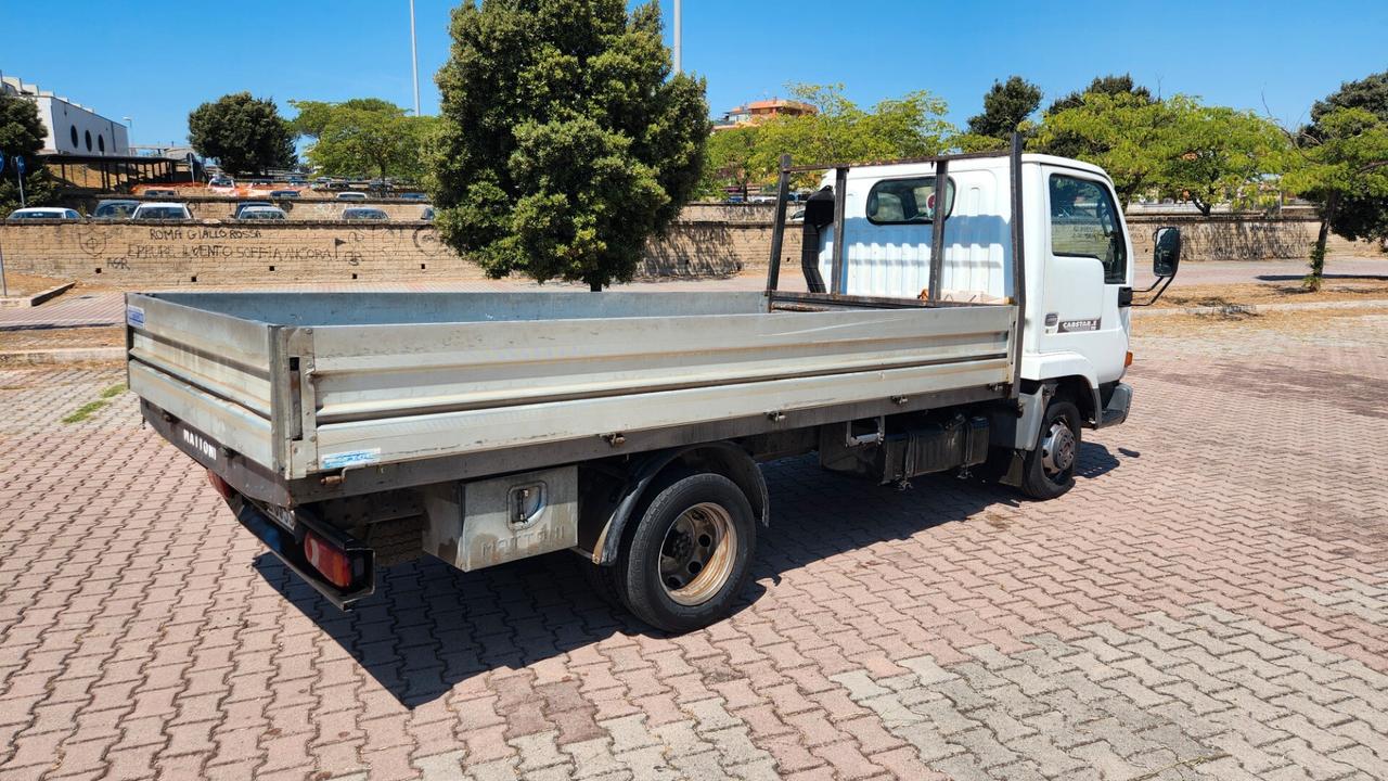 Nissan Cobstar 110.35 3.0 TD