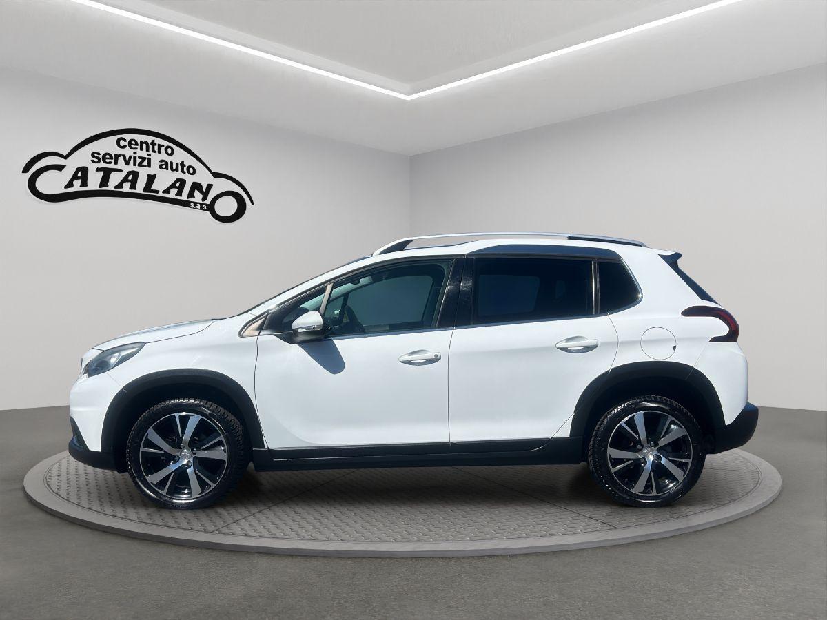 PEUGEOT - 2008 - 1.6 BlueHDi 100 Black Matt