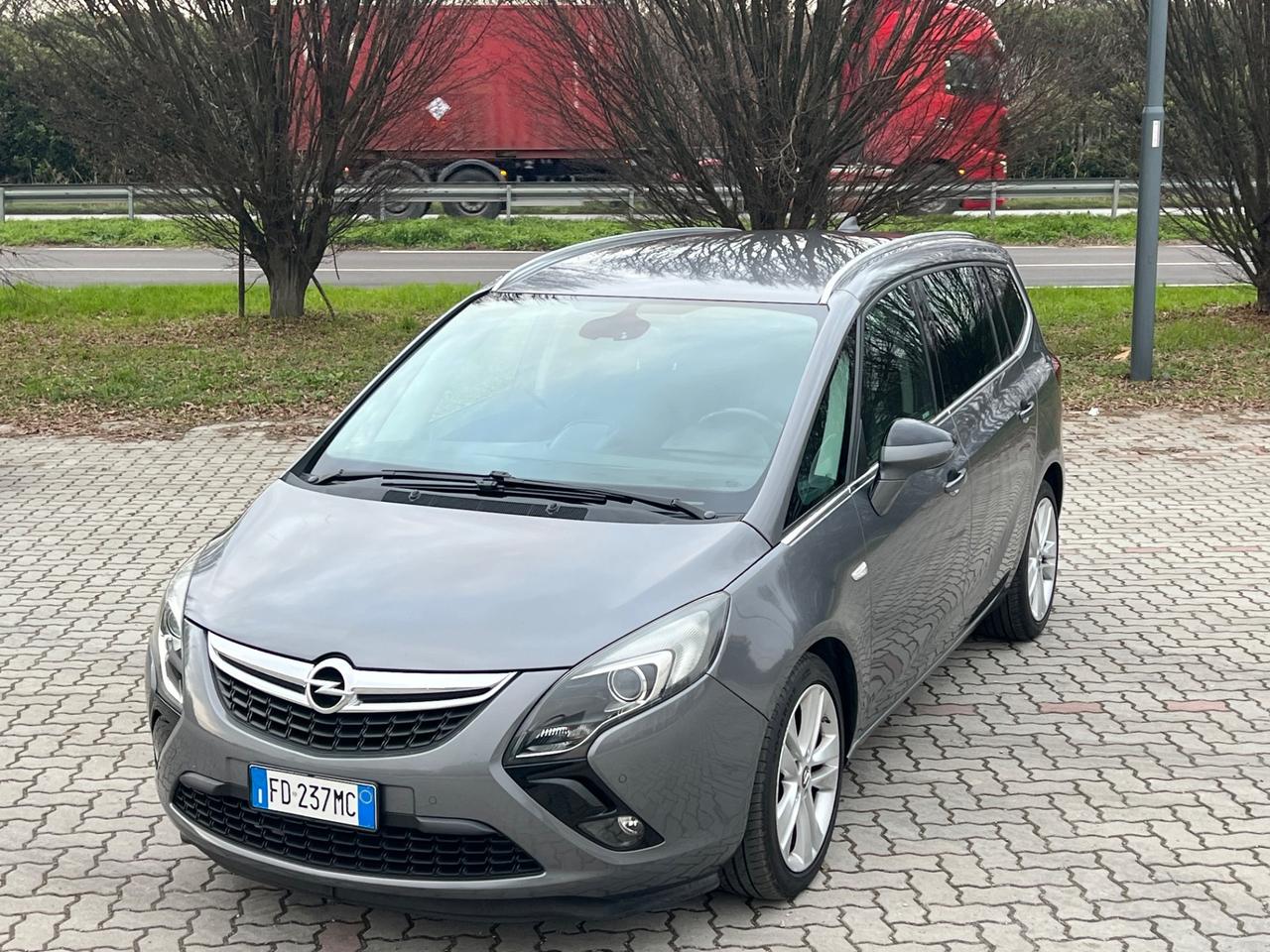 Opel Zafira Tourer 2.0 CDTi 130CV aut. Cosmo