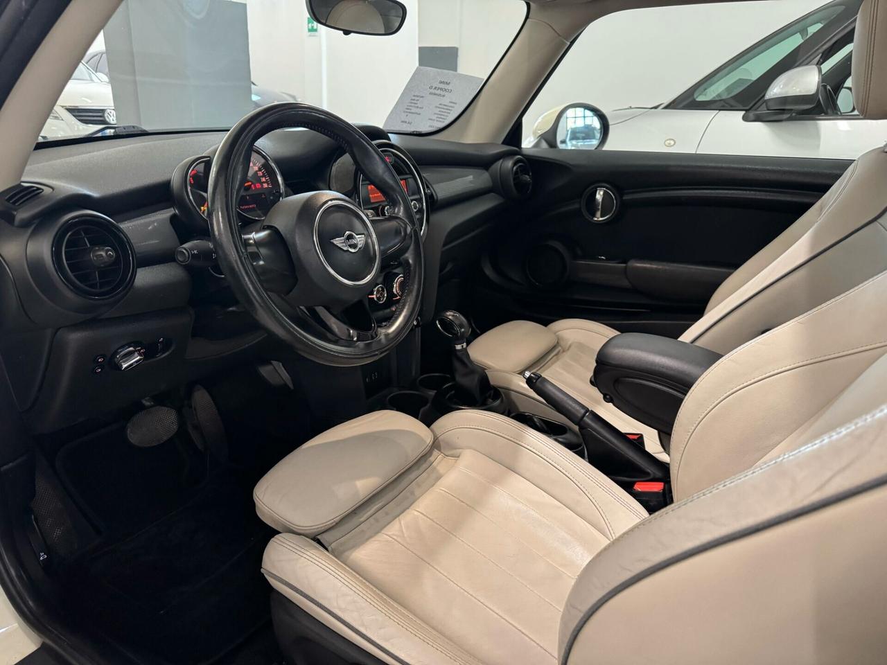 Mini Cooper D 1.5 AUTOMATICA!TETTO APRIBILE!INTERNI IN PELLE!
