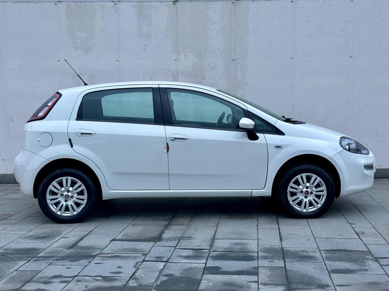 Fiat Punto 1.4 8V 5 porte Natural Power Lounge