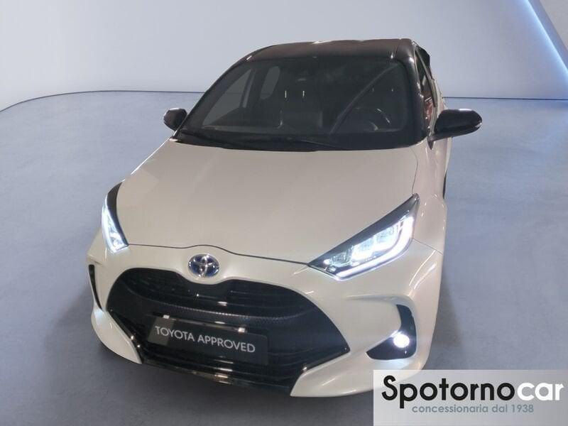 Toyota Yaris Hybrid Style
