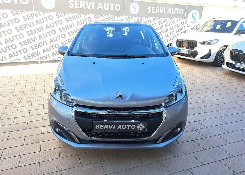 Peugeot 208 PureTech 82 5 porte Signature