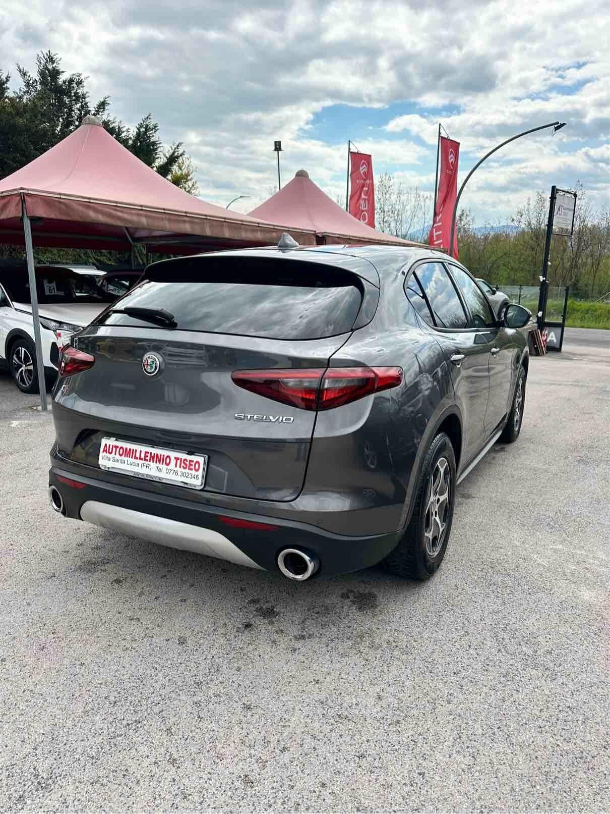 Alfa Romeo Stelvio 2.2 Turbodiesel 190 CV AT8 Q4 Business