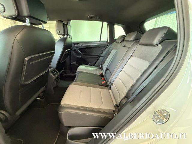 VOLKSWAGEN Tiguan 2.0 TDI SCR DSG R-LINE BlueMotion Technology